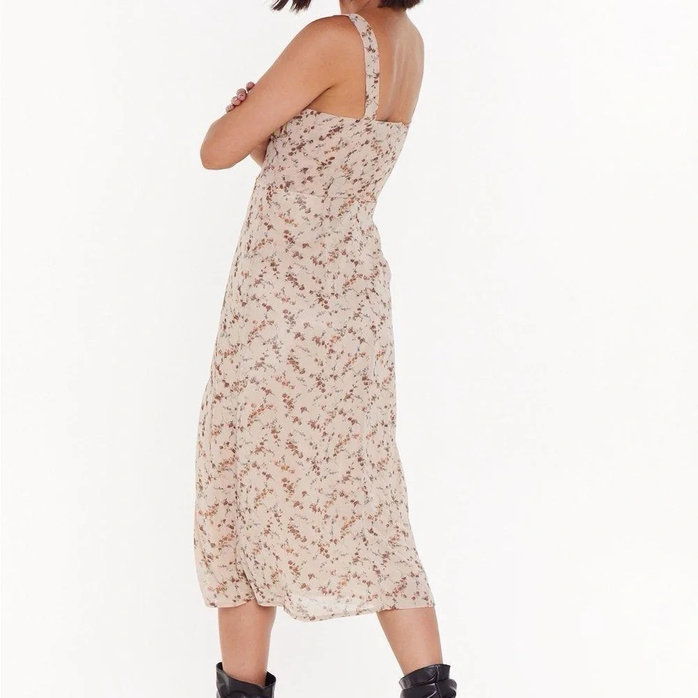 Nasty Gal Cream and Pink Midi Dress with Floral Print - Picture 3 of 5